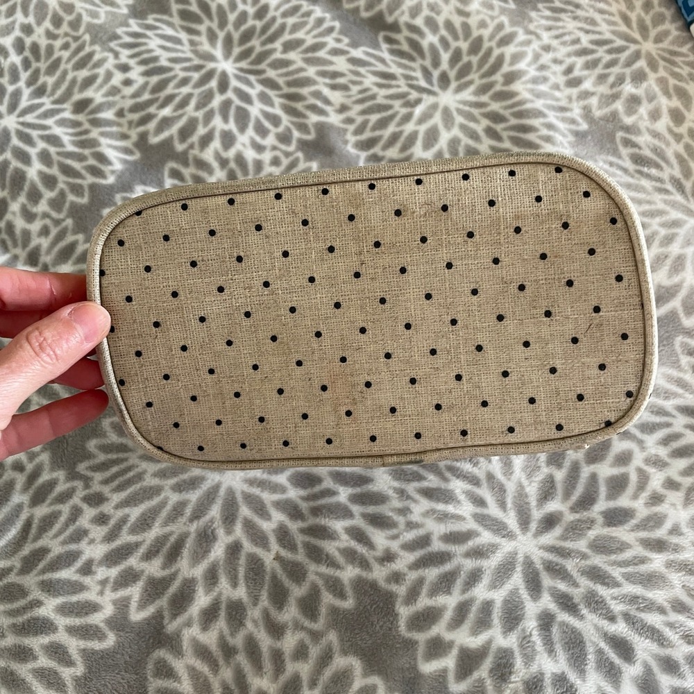 Kate Spade Lunch Bag Out to Lunch Polka Dot Lunchbox Cosmetic Bag Insulated Chic - Picture 7 of 9